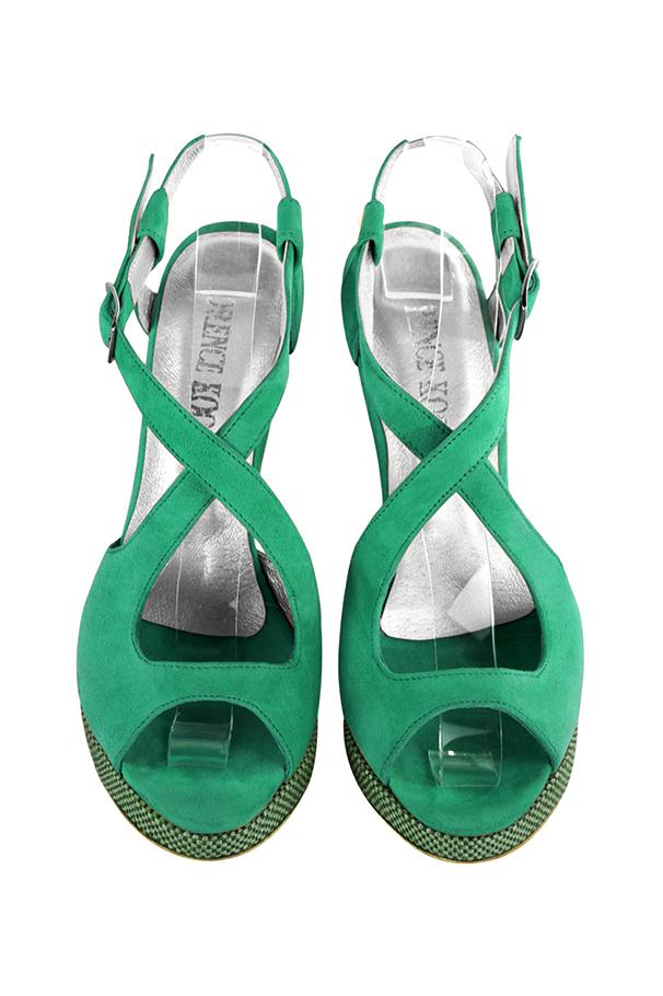 Women's emerald green elegant cross straps sandals. Round toe. High slim heel with a platform at the front - Top view